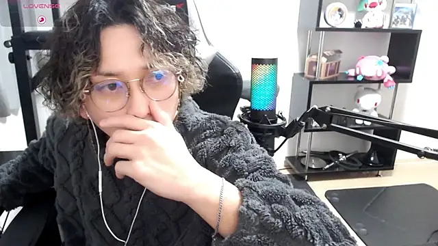 Snapshot of Shizukuu chatting on March 12, 12:57 pm Shizukuu online show from March 12, 12:57 pm