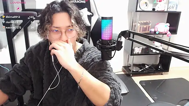 Snapshot of Shizukuu chatting on March 20, 3:25 pm Shizukuu online show from March 20, 3:25 pm