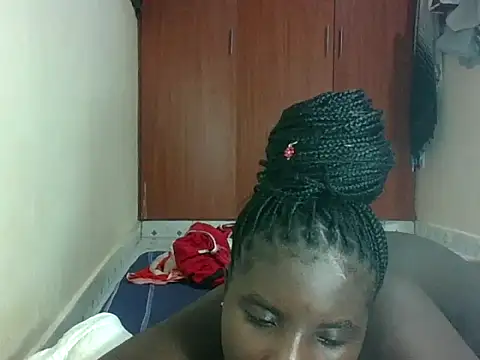 Snapshot of hotebbbyy chatting on May 14, 12:28 am hotebbbyy online show from May 14, 12:28 am