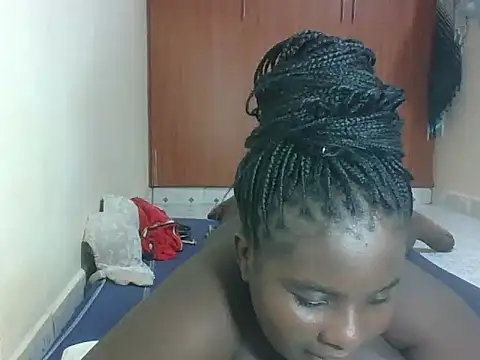 Snapshot of hotebbbyy chatting on May 15, 4:25 pm hotebbbyy online show from May 15, 4:25 pm