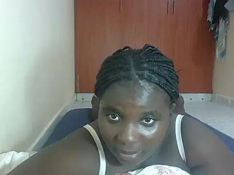 Snapshot of hotebbbyy chatting on May 24, 6:29 am hotebbbyy online show from May 24, 6:29 am
