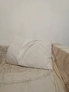 Snapshot of Shaali_Ang chatting on June 20, 1:09 am Shaali Ang online show from June 20, 1:09 am