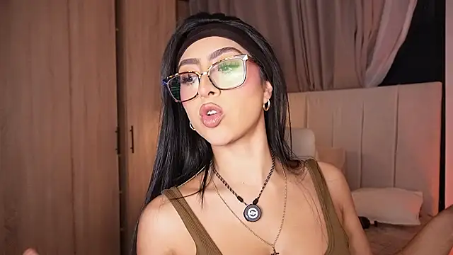 Sara albrecht online show from August 5, 11:39 pm