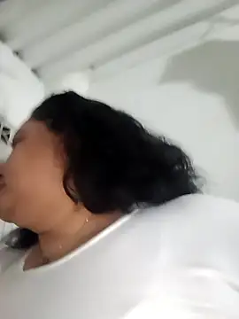 tetasgrandes karol online show from December 14, 2:50 am