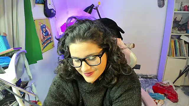 ItsNaiixa online show from December 30, 2:53 am