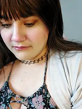 ItsNaiixa online show from October 24, 12:41 am