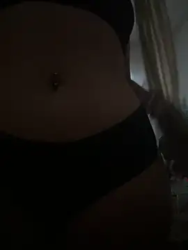 Snapshot of Sweet_MaryJane2 chatting on June 9, 10:10 pm Sweet MaryJane2 online show from June 9, 10:10 pm