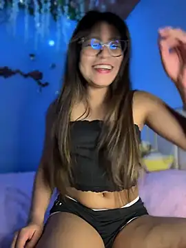 Lily candy X online show from May 1, 4:17 am