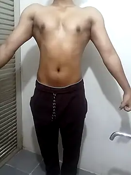 Snapshot of hottboy_39 chatting on December 2, 3:26 am hottboy 39 online show from December 2, 3:26 am