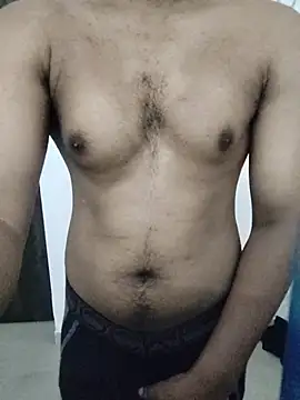Snapshot of hottboy_39 chatting on July 7, 8:29 am hottboy 39 online show from July 7, 8:29 am