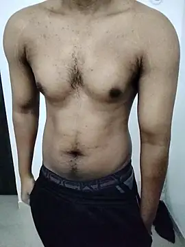 Snapshot of hottboy_39 chatting on July 8, 7:13 am hottboy 39 online show from July 8, 7:13 am