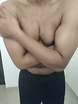 Snapshot of hottboy_39 chatting on July 14, 7:24 am hottboy 39 online show from July 14, 7:24 am