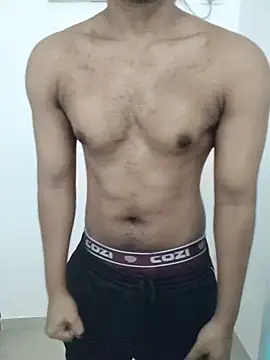 Snapshot of hottboy_39 chatting on August 3, 3:49 am hottboy 39 online show from August 3, 3:49 am