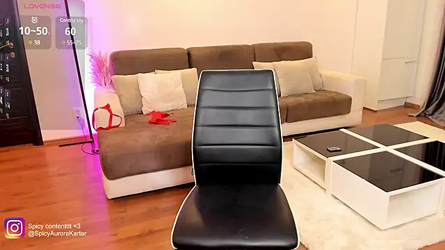 Snapshot of SweetAmeliaaa chatting on March 4, 11:22 pm SweetAmeliaaa online show from March 4, 11:22 pm