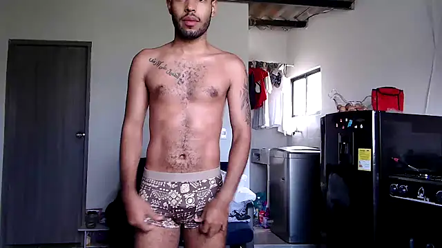 Snapshot of colinbrown chatting on May 9, 2:00 pm colinbrown online show from May 9, 2:00 pm