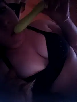 Rose 22 online show from April 30, 9:19 pm