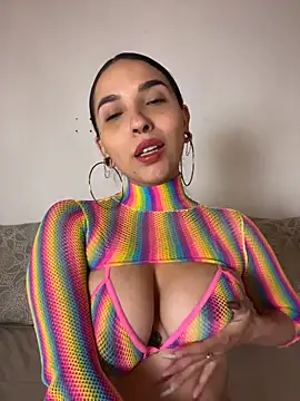 Snapshot of ThaliaRivera_ chatting on May 17, 2:09 am ThaliaRivera online show from May 17, 2:09 am