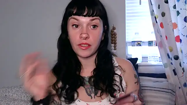 Snapshot of Marcelinegoddess chatting on January 14, 4:01 pm Marcelinegoddess online show from January 14, 4:01 pm