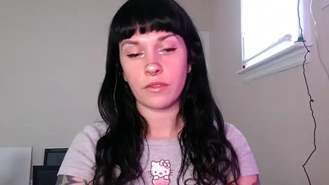 Snapshot of Marcelinegoddess chatting on February 11, 4:45 pm Marcelinegoddess online show from February 11, 4:45 pm