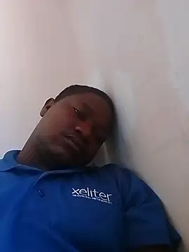 Algenis1232 online show from November 8, 5:45 pm