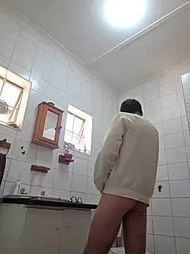 Snapshot of TheSouthernKing chatting on October 1, 11:27 am TheSouthernKing online show from October 1, 11:27 am