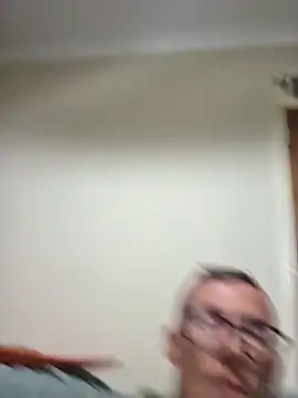 Snapshot of TheSouthernKing chatting on February 15, 6:59 pm TheSouthernKing online show from February 15, 6:59 pm