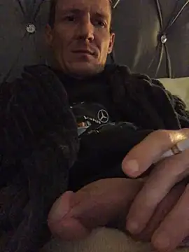 Snapshot of TheSouthernKing chatting on July 15, 4:51 am TheSouthernKing online show from July 15, 4:51 am