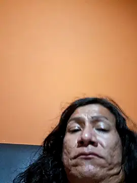 miicheele32 online show from September 20, 9:10 am