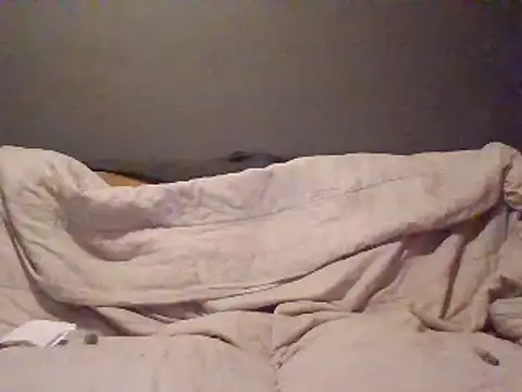 Snapshot of SmallGoodNutts chatting on February 4, 5:55 pm SmallGoodNutts online show from February 4, 5:55 pm