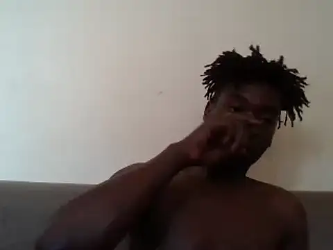 Snapshot of SmallGoodNutts chatting on February 7, 4:24 pm SmallGoodNutts online show from February 7, 4:24 pm