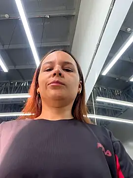 Snapshot of atheneacruize chatting on November 15, 1:51 pm atheneacruize online show from November 15, 1:51 pm