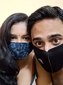 IND COUPLE1 online show from March 22, 2:14 pm