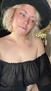 Charming Daphny online show from April 30, 8:42 am