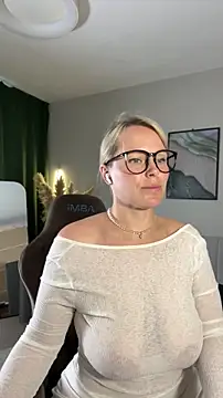 Charming Daphny online show from June 19, 6:40 am