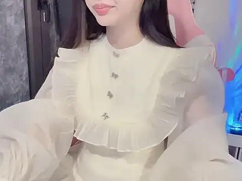 Virgo 686 online show from December 2, 1:46 pm