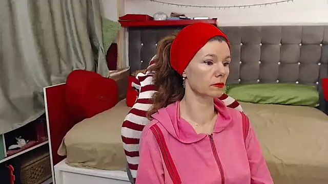 kellyterapy online show from December 1, 11:10 pm