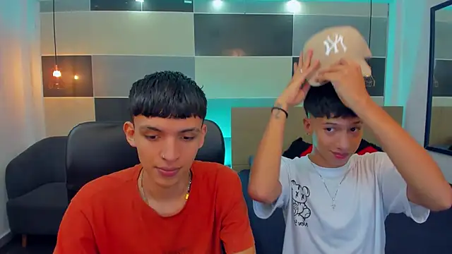 Juan Nd Steven online show from December 24, 4:44 am