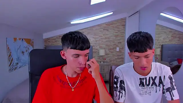 Juan Nd Steven online show from March 5, 10:33 am