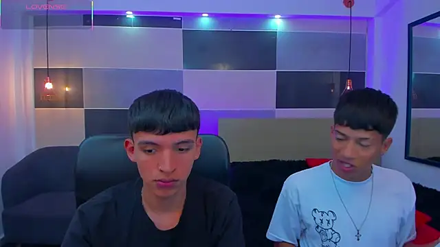 Juan Nd Steven online show from March 13, 4:38 am