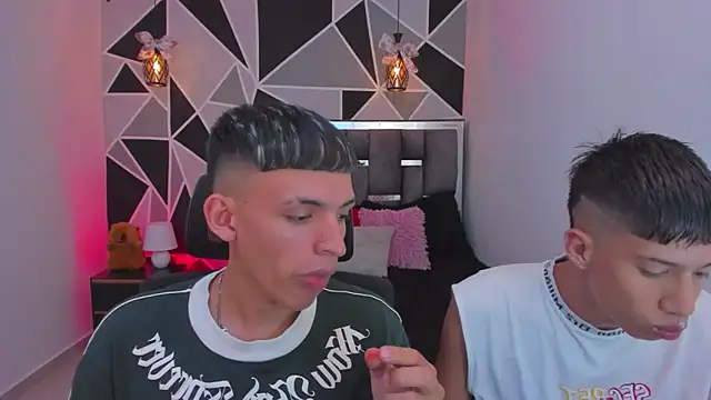 Juan Nd Steven online show from February 10, 9:41 pm