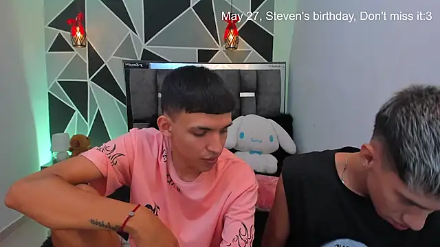 Snapshot of Juan_Nd_Steven chatting on May 15, 1:01 am Juan Nd Steven online show from May 15, 1:01 am