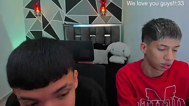 Snapshot of Juan_Nd_Steven chatting on June 7, 11:25 am Juan Nd Steven online show from June 7, 11:25 am