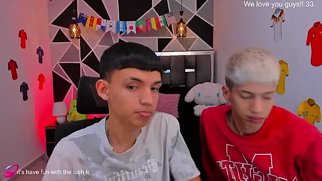 Snapshot of Juan_Nd_Steven chatting on June 26, 11:03 am Juan Nd Steven online show from June 26, 11:03 am