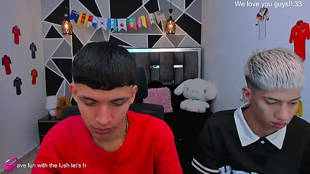 Snapshot of Juan_Nd_Steven chatting on July 8, 12:26 am Juan Nd Steven online show from July 8, 12:26 am