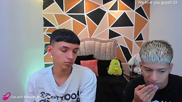 Snapshot of Juan_Nd_Steven chatting on July 25, 3:48 am Juan Nd Steven online show from July 25, 3:48 am