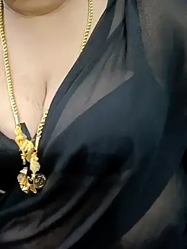 ashikaa r online show from February 11, 9:25 pm