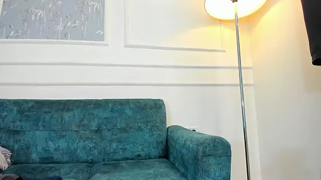 Snapshot of Lucian_Davi chatting on October 16, 4:41 pm Lucian Davi online show from October 16, 4:41 pm