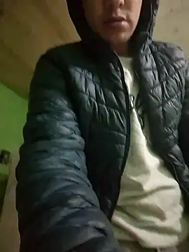 Alonsomadeira online show from January 17, 1:27 pm