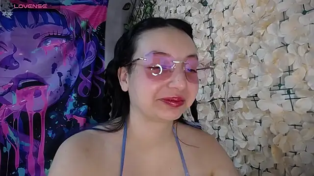 Snapshot of barbarablade chatting on March 18, 6:22 pm barbarablade online show from March 18, 6:22 pm