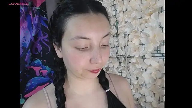 Snapshot of barbarablade chatting on April 8, 6:52 pm barbarablade online show from April 8, 6:52 pm